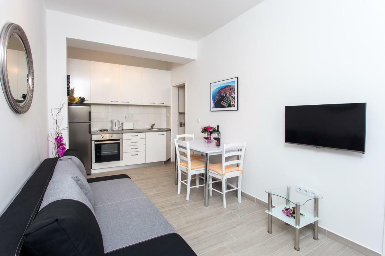 Apartment L&m *